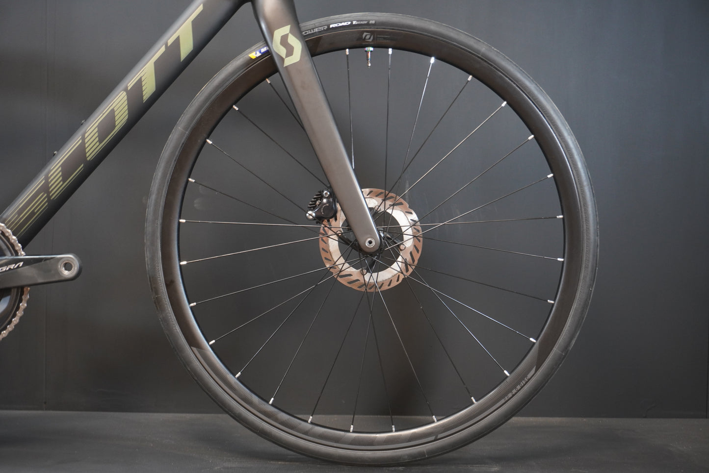Scott Addict 20 Carbon Disc Road Bike 2022 - 58cm