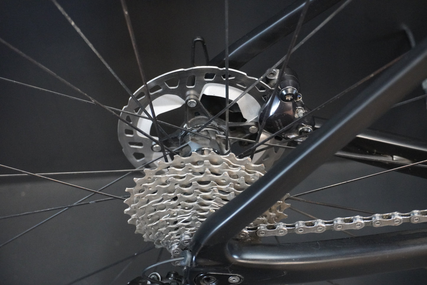 Schmolke Aerrow Di2 Carbon Disc Road Bike 2022 - Medium
