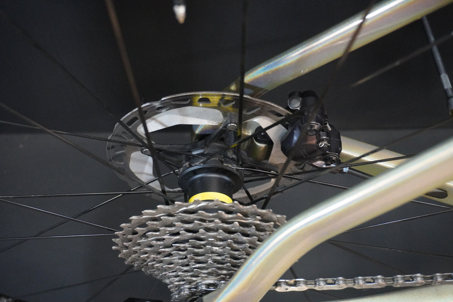 Ribble Ultra SLR Di2 Carbon Disc Road Bike 2023 - Medium