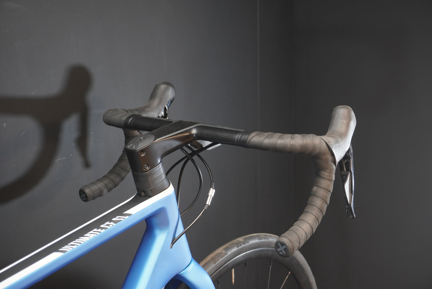 Canyon Ultimate CF SL Ultegra Carbon Road Bike 2019 - Medium