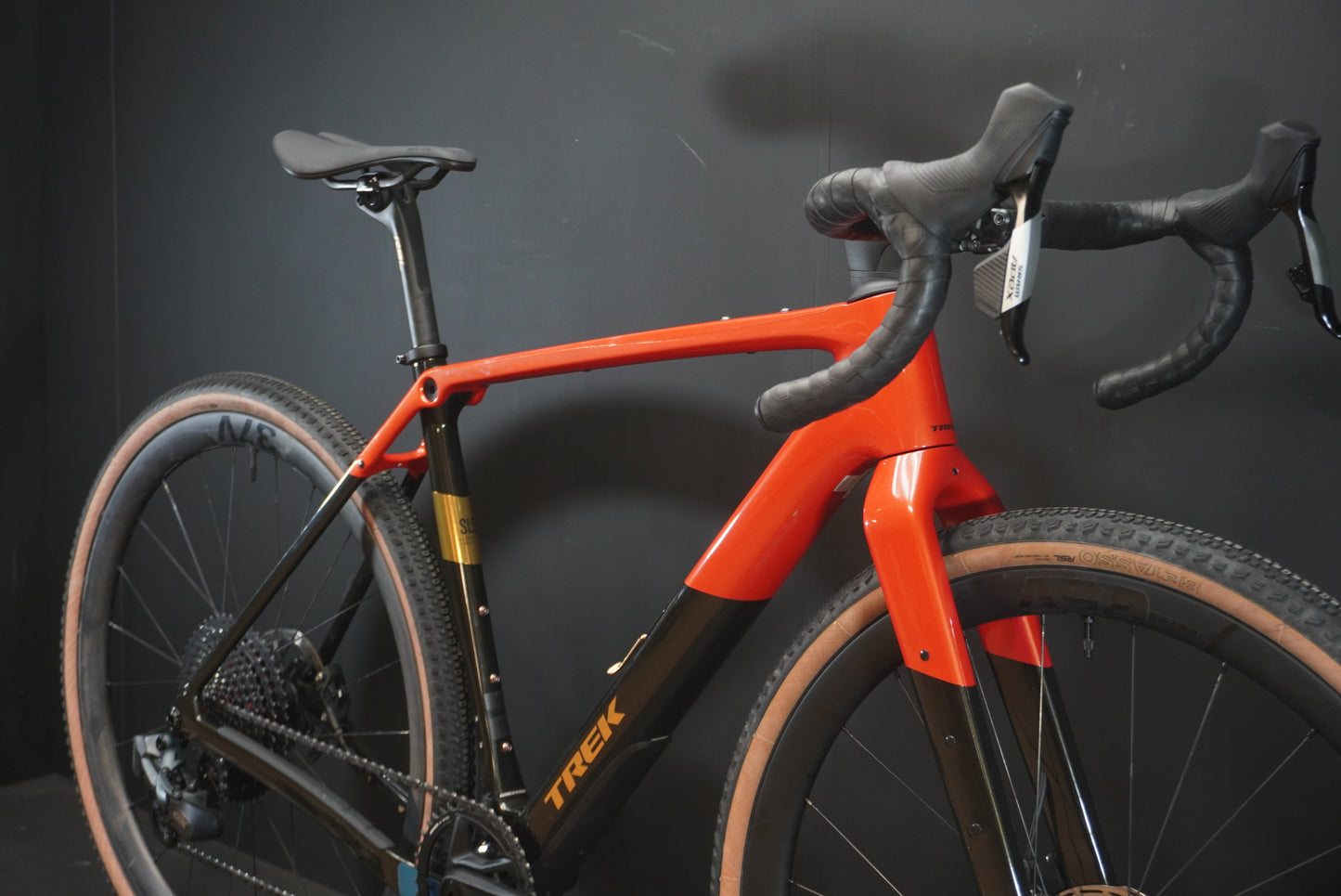 Trek Checkpoint SL5 AXS Gen 3 Carbon Disc Gravel Bike 2025 - Medium - Big Upgrades