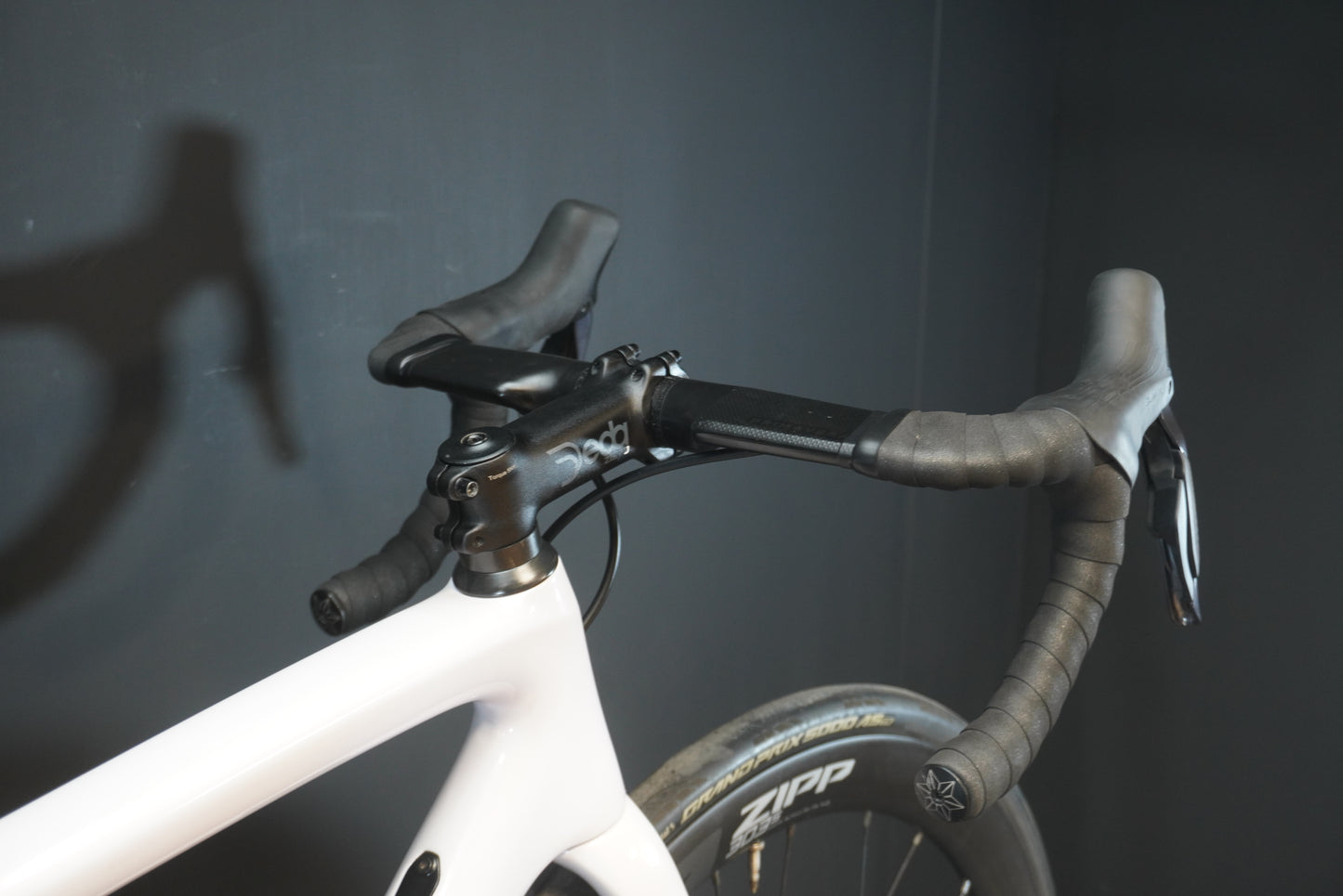 Specialized Tarmac SL6 Expert Di2 Carbon Disc Road Bike 2020 - 52cm - Upgraded to 12s