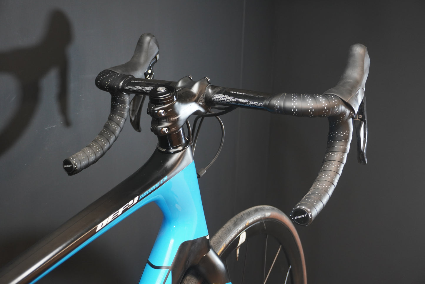 Giant Defy Advanced Pro 0 Dura-Ace Carbon Disc Road Bike 2017 - Large