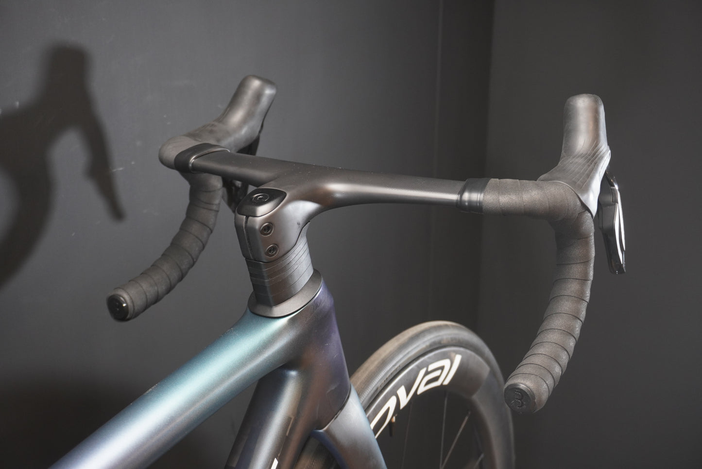 Specialized S-Works Tarmac SL8 Dura-Ace Di2 Carbon Disc Road Bike 2024 - 52cm