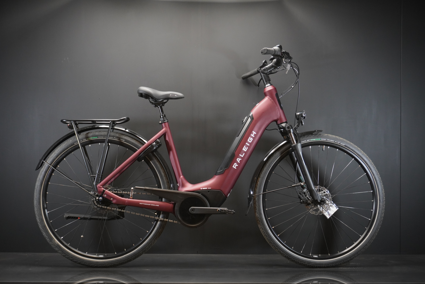 Raleigh Motus Tour Low Step Hub Gear 400Wh Electric Hybrid Bike - Medium - 0.2 Miles