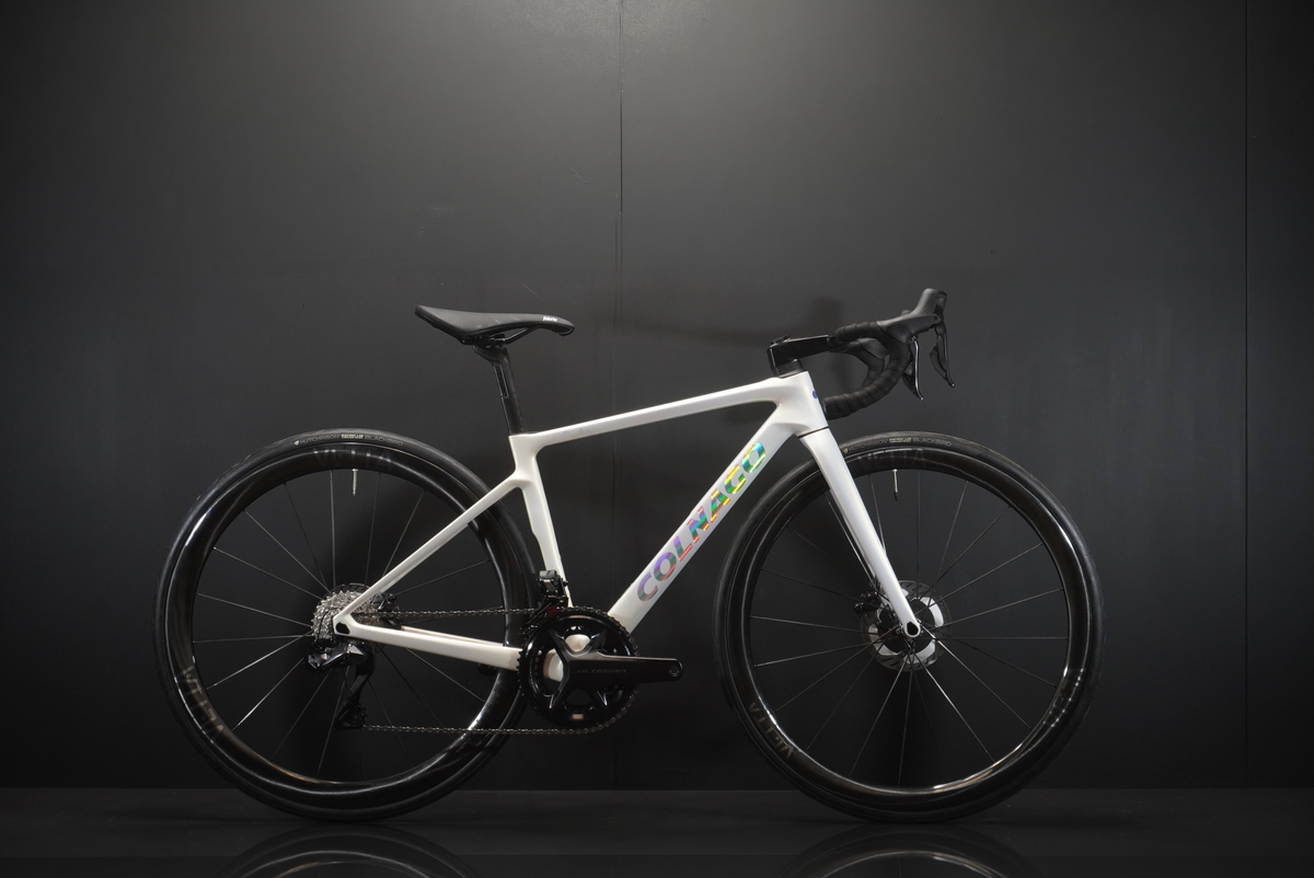 Colnago V4Rs Ultegra Di2 Carbon Disc Road Bike 2024 - 420mm