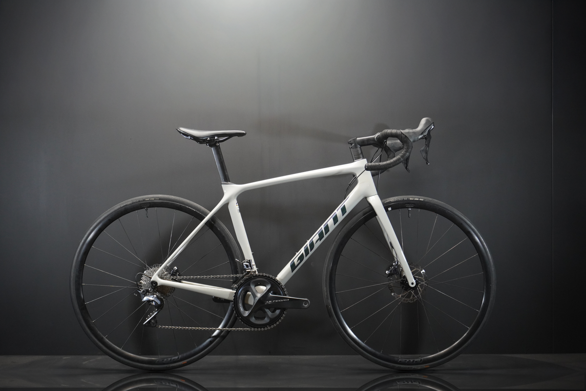 Giant TCR Advanced 1 Carbon Disc Road Bike 2021 - Medium