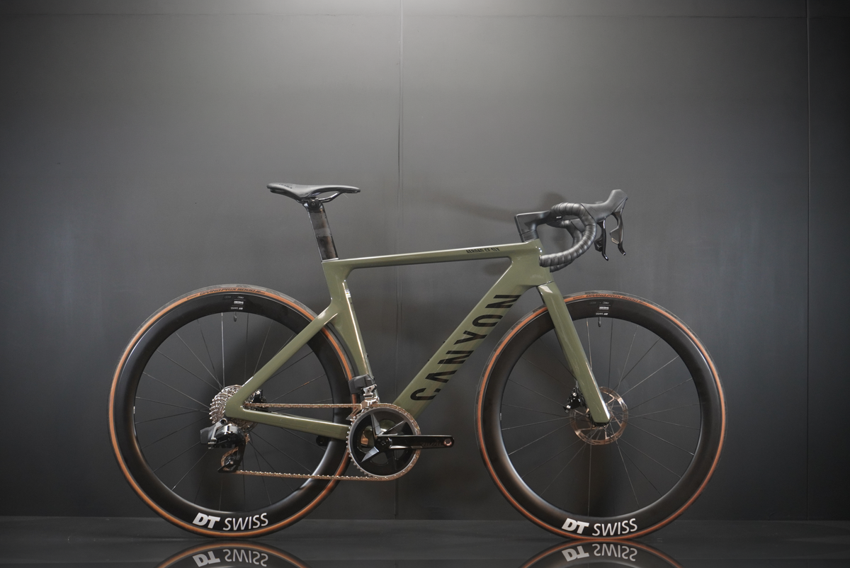 Canyon Aeroad CF SLX 7 AXS Carbon Disc Road Bike 2024 - Small