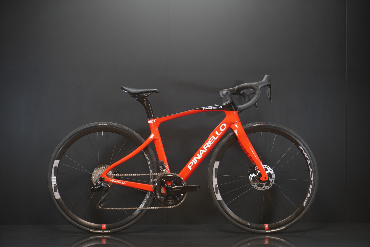 Pinarello X3 105 Di2 Carbon Disc Road Bike 2023 - 46cm