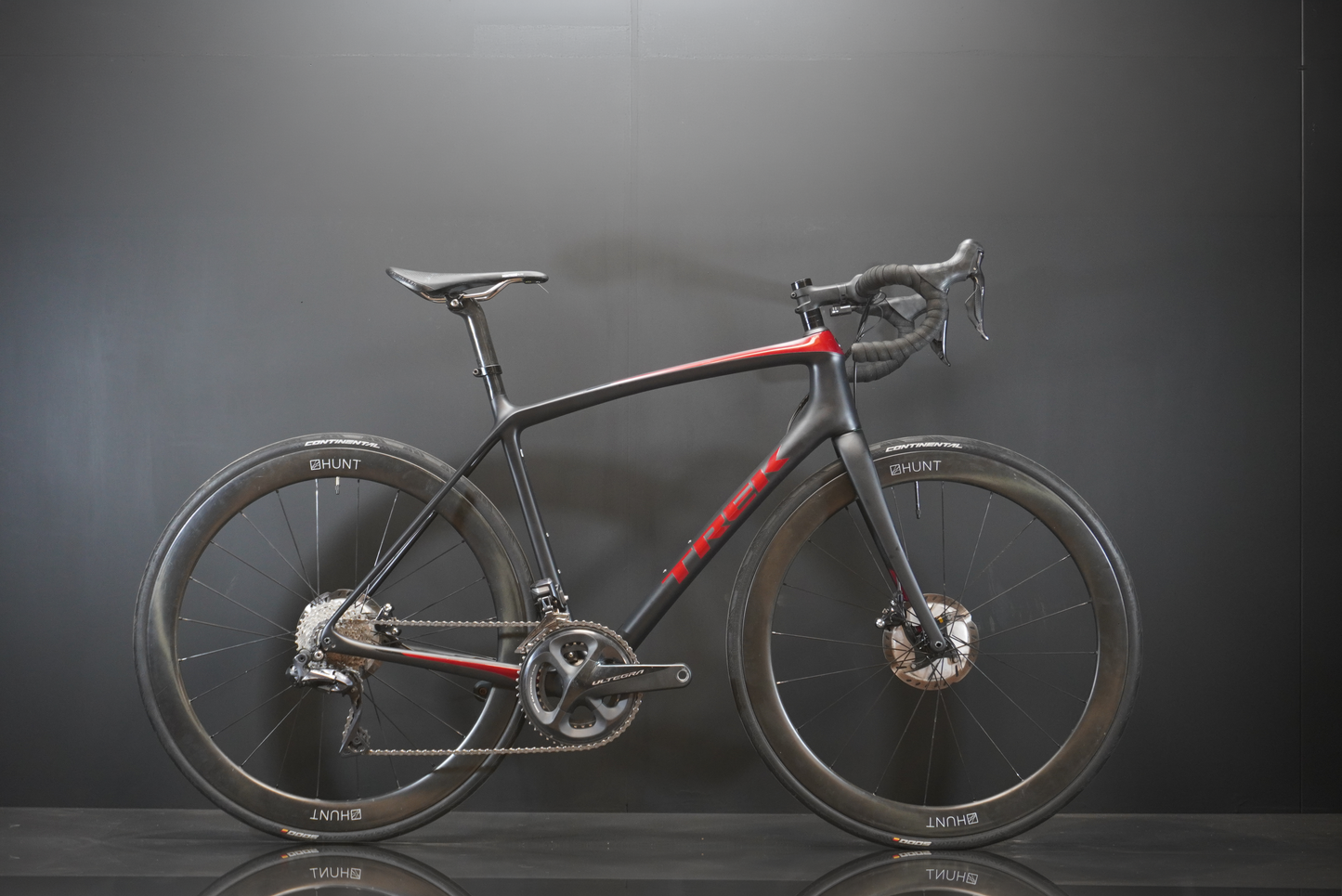 Trek Emonda SLR 7 Di2 Carbon Disc Road Bike 2020 - 56cm - 7.2Kg