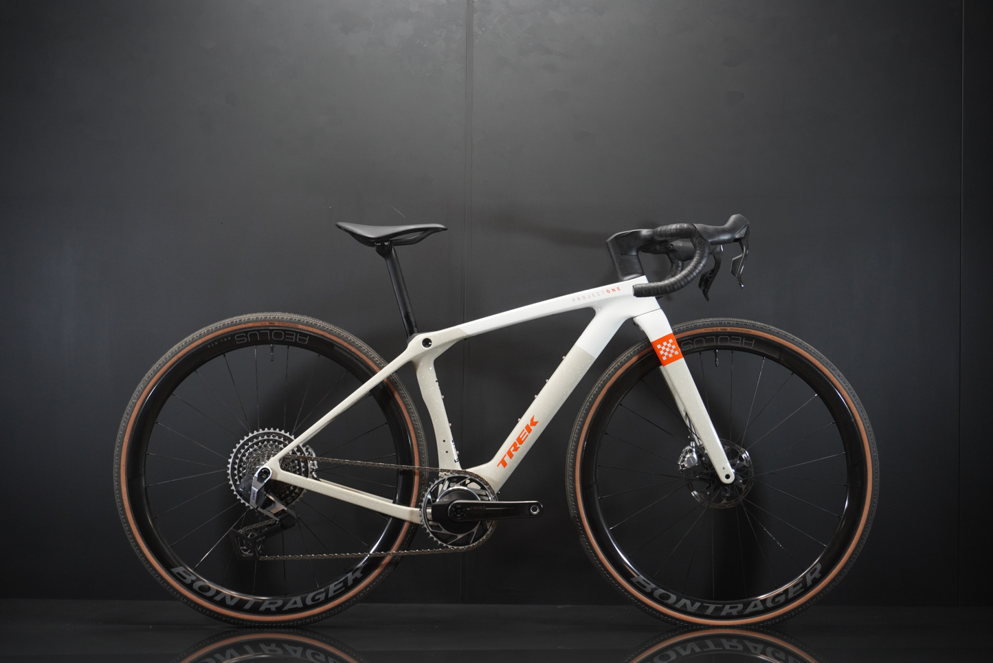 Trek Checkmate SLR 9 Project One Red AXS P/M Carbon Gravel Bike 2025 - XS
