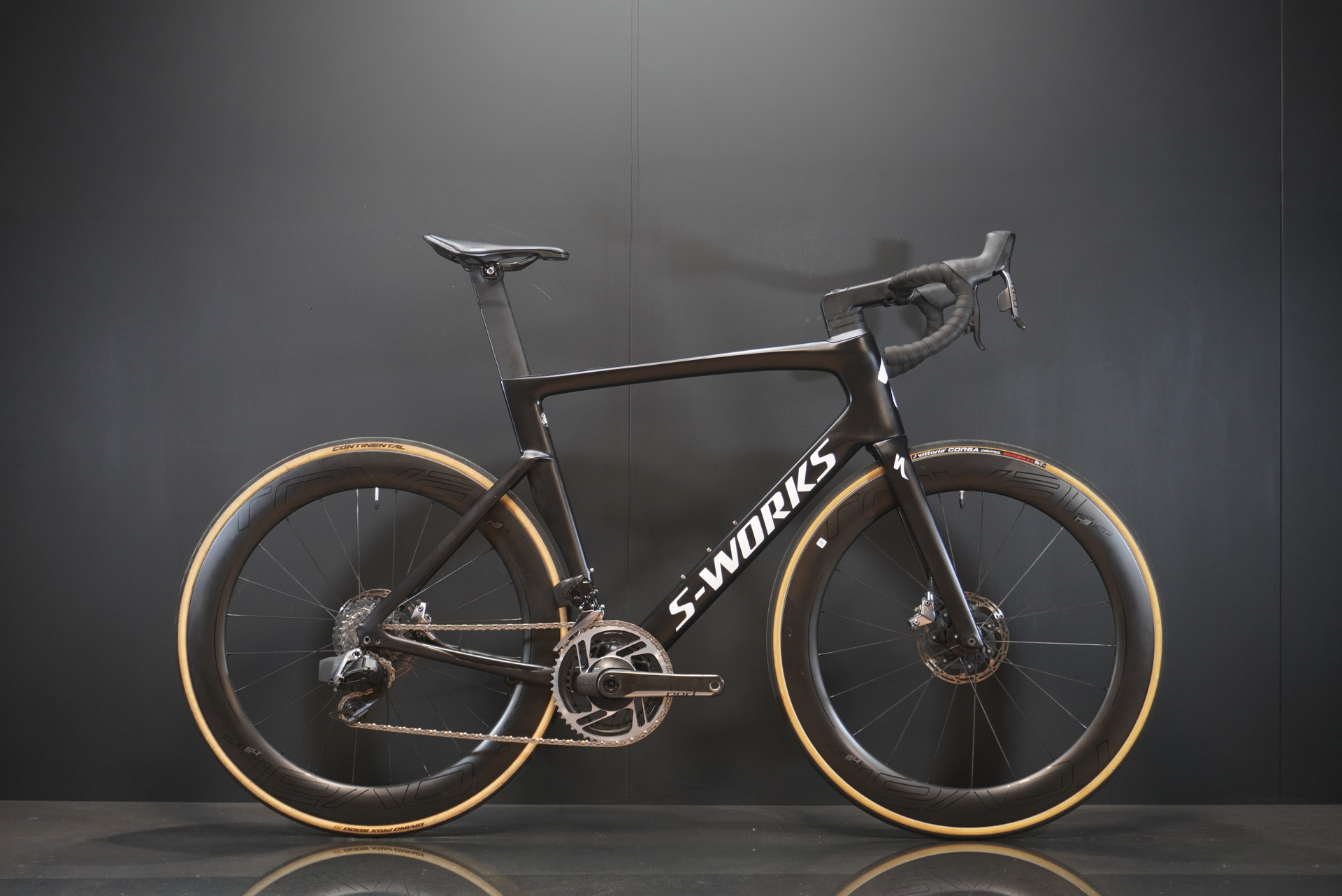 Specialized S-Works Venge Red AXS & P/M Carbon Disc Road Bike 2020 - 58cm