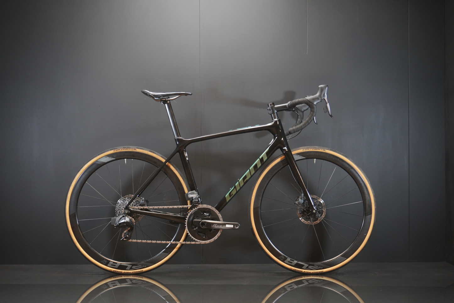 Giant TCR Advanced Pro 0 Force AXS & P/M Carbon Disc Road Bike 2020 - Medium