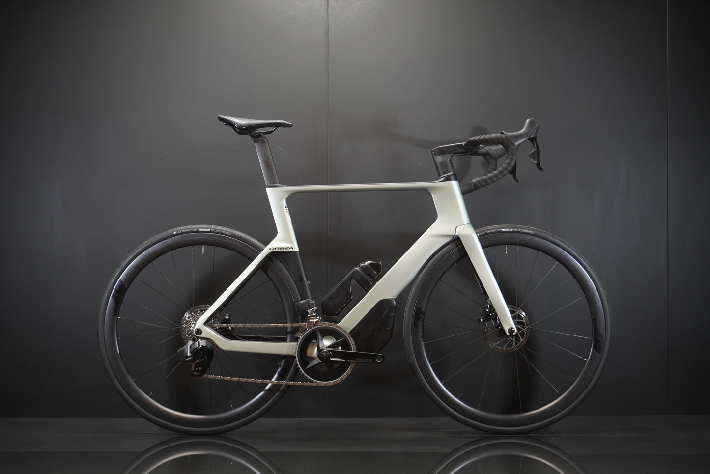 Orbea Orca Aero M31e LTD Rival AXS & P/M Carbon Disc Road Bike 2022 - 57cm - Upgraded Wheels