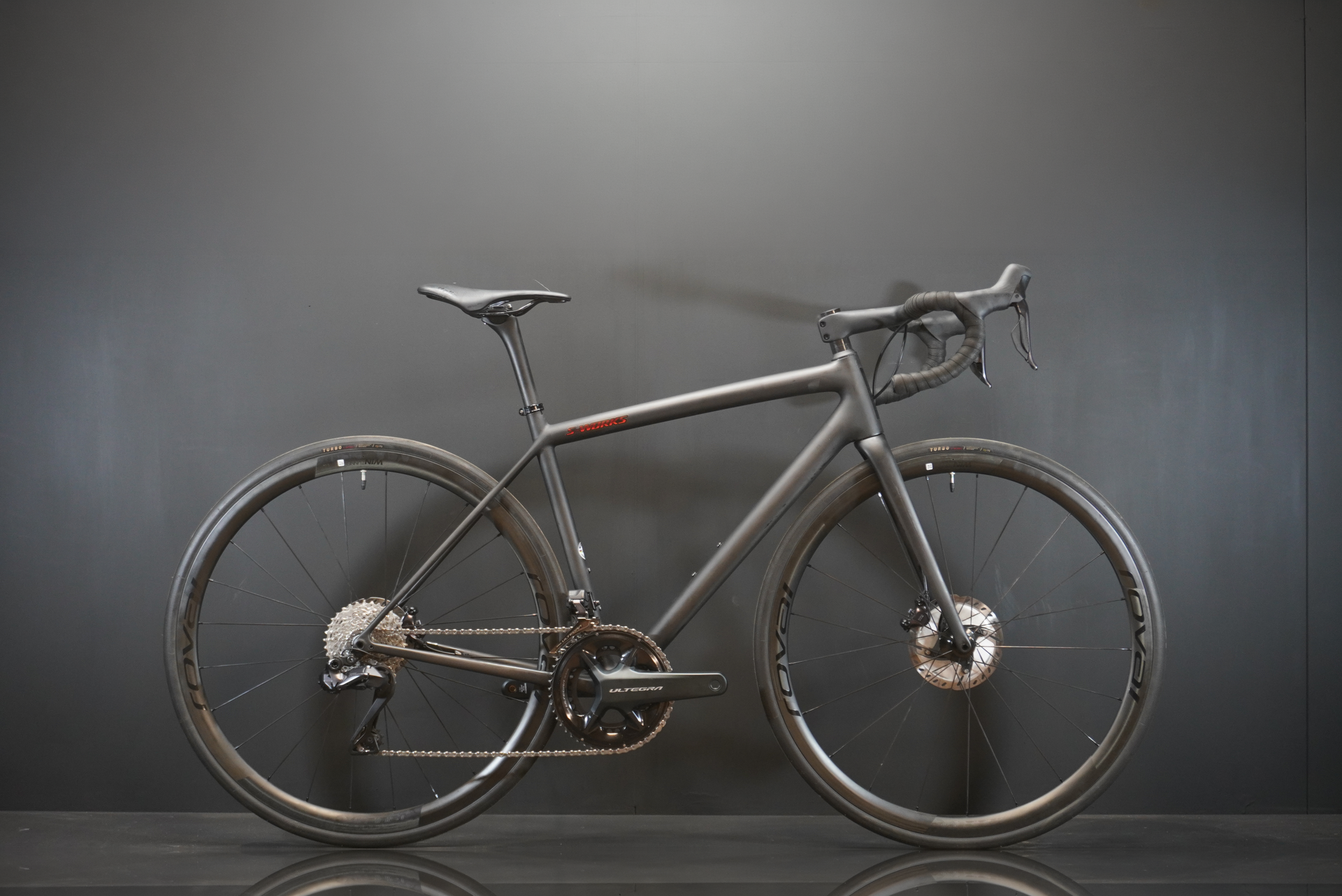 Specialized S-Works Aethos Di2 Carbon Disc Road Bike 2024 - 54cm - 6.6Kg