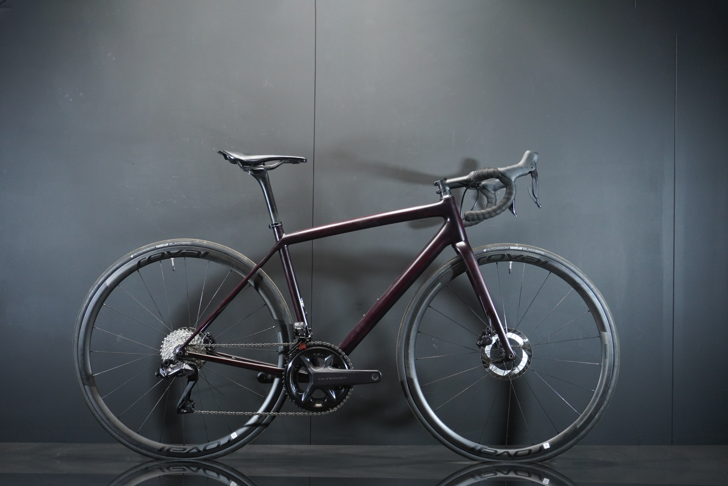 Specialized Aethos Expert Ultegra Di2 Disc Carbon Road Bike 2021 - 54cm