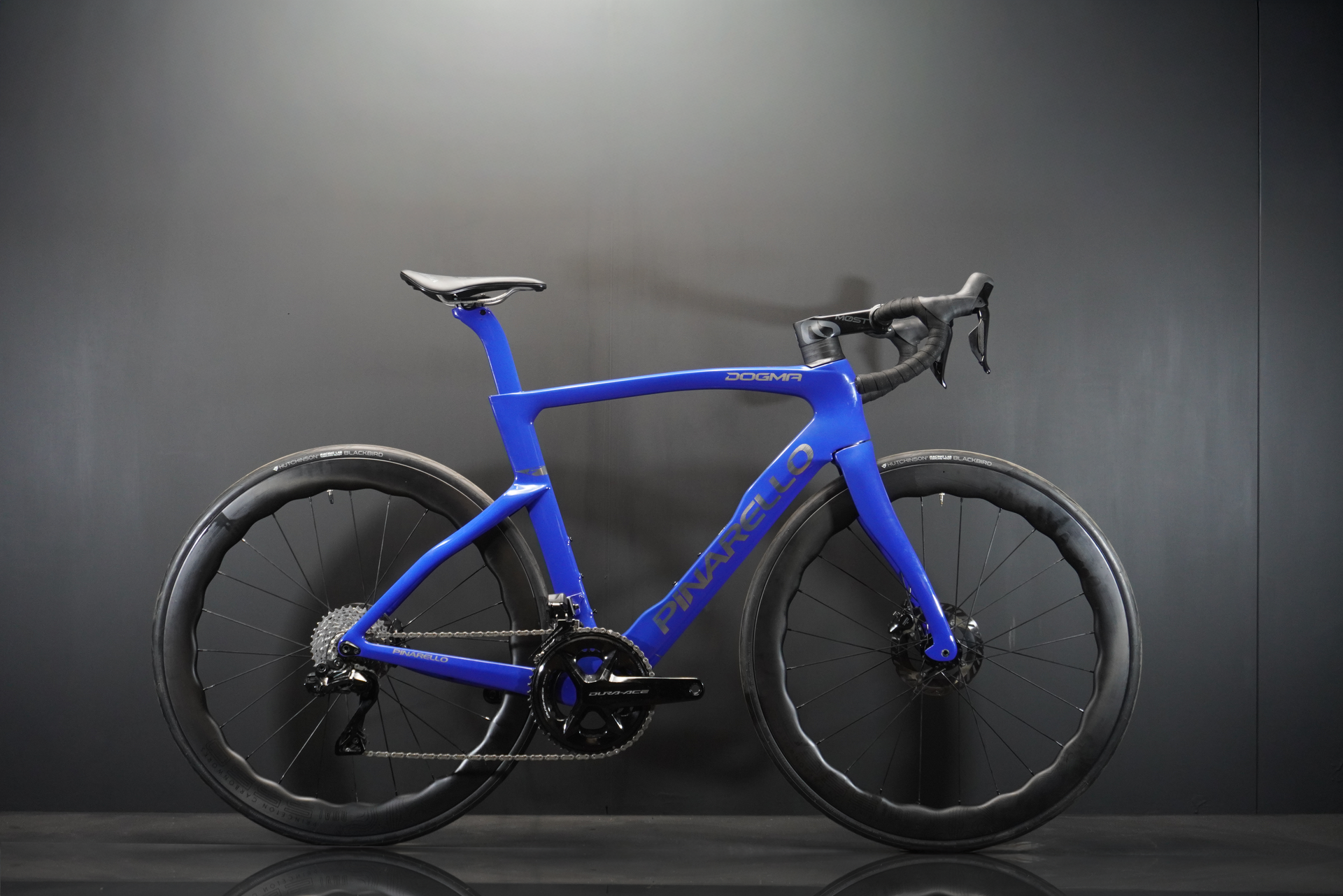 Pinarello Dogma F Carbon Disc Road Bike 2024 - 55cm