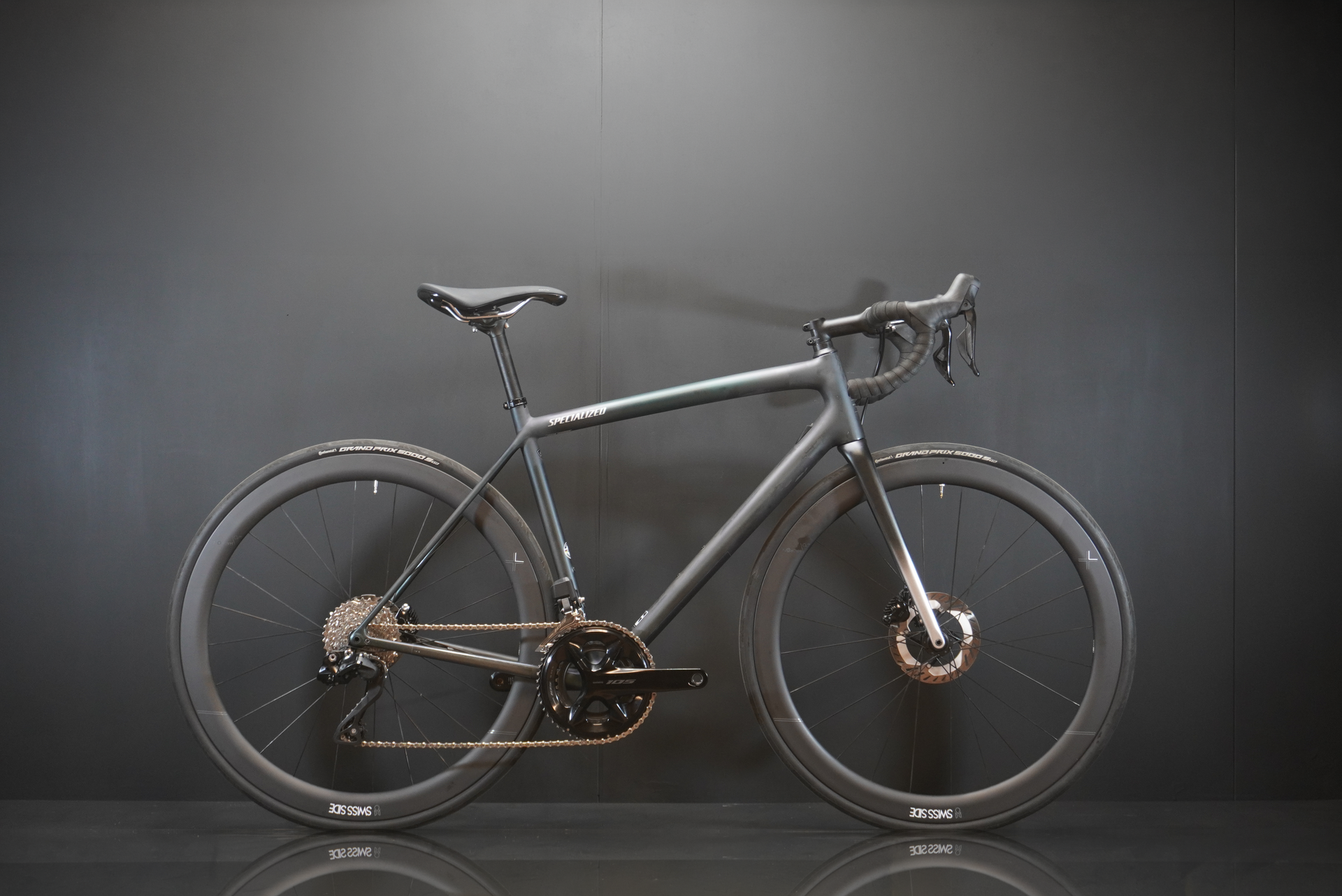 Specialized Aethos Comp Carbon Disc Road Bike Upgraded! 2023 - 56cm