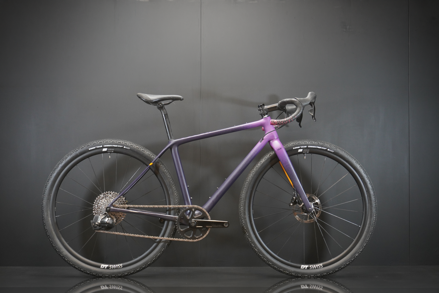Vielo V+1  Rival AXS & P/M Carbon Disc Road Bike 2025 - Small