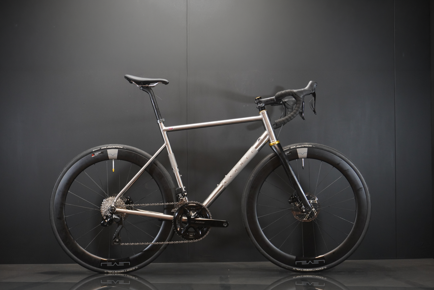 Ribble Endurance Ti 105 Di2 Disc Road Bike 2023 - Large