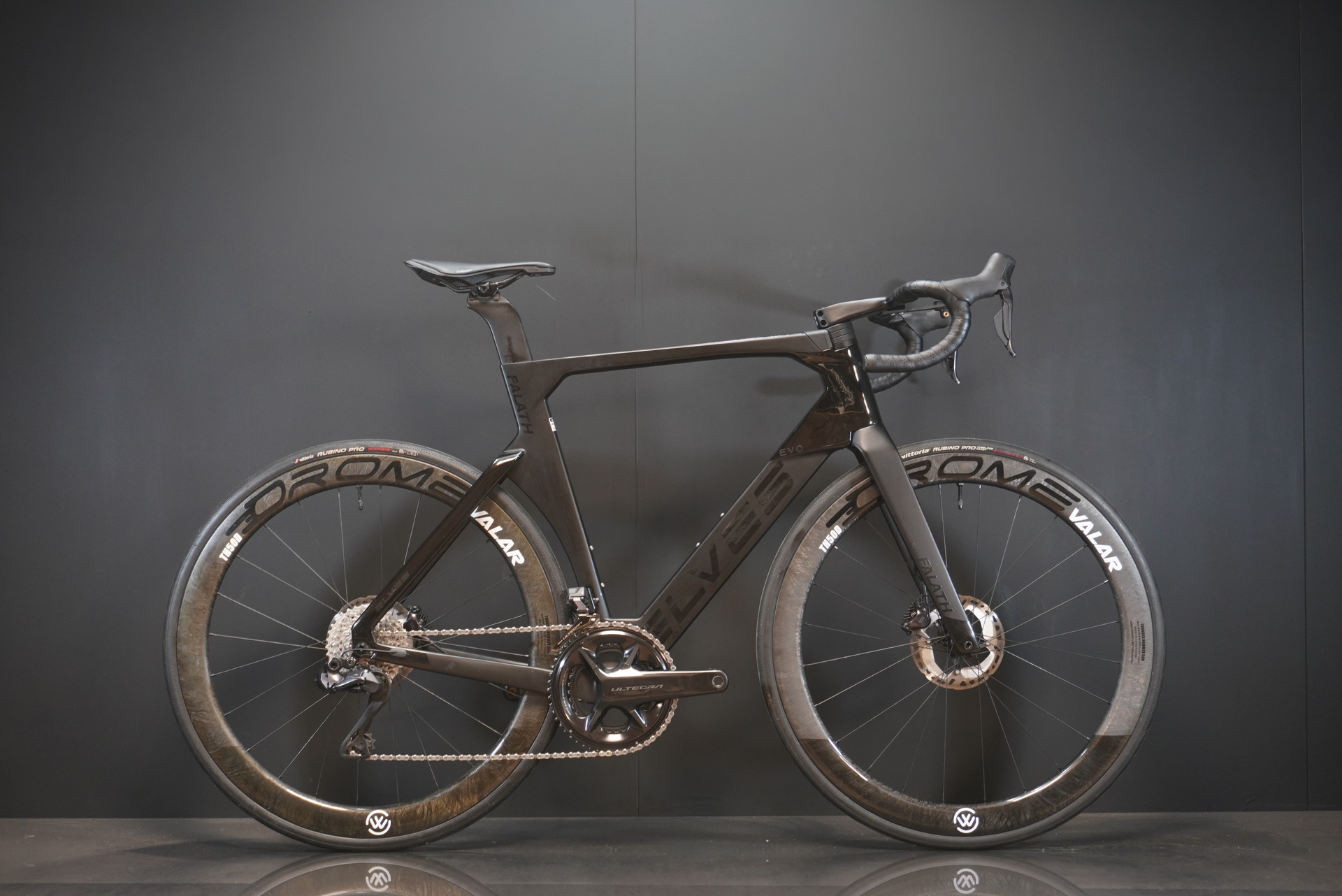 Elves Falath EVO Ultegra Di2 Carbon Disc Road Bike 2024 - 56cm