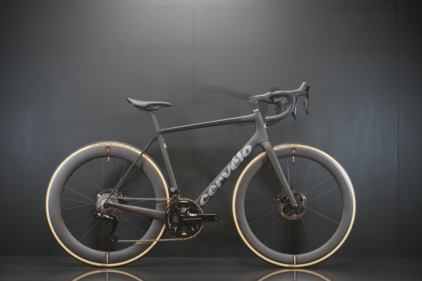 Cervelo R5 Dura-Ace Di2 Carbon Disc Road Bike 2024 - 56cm