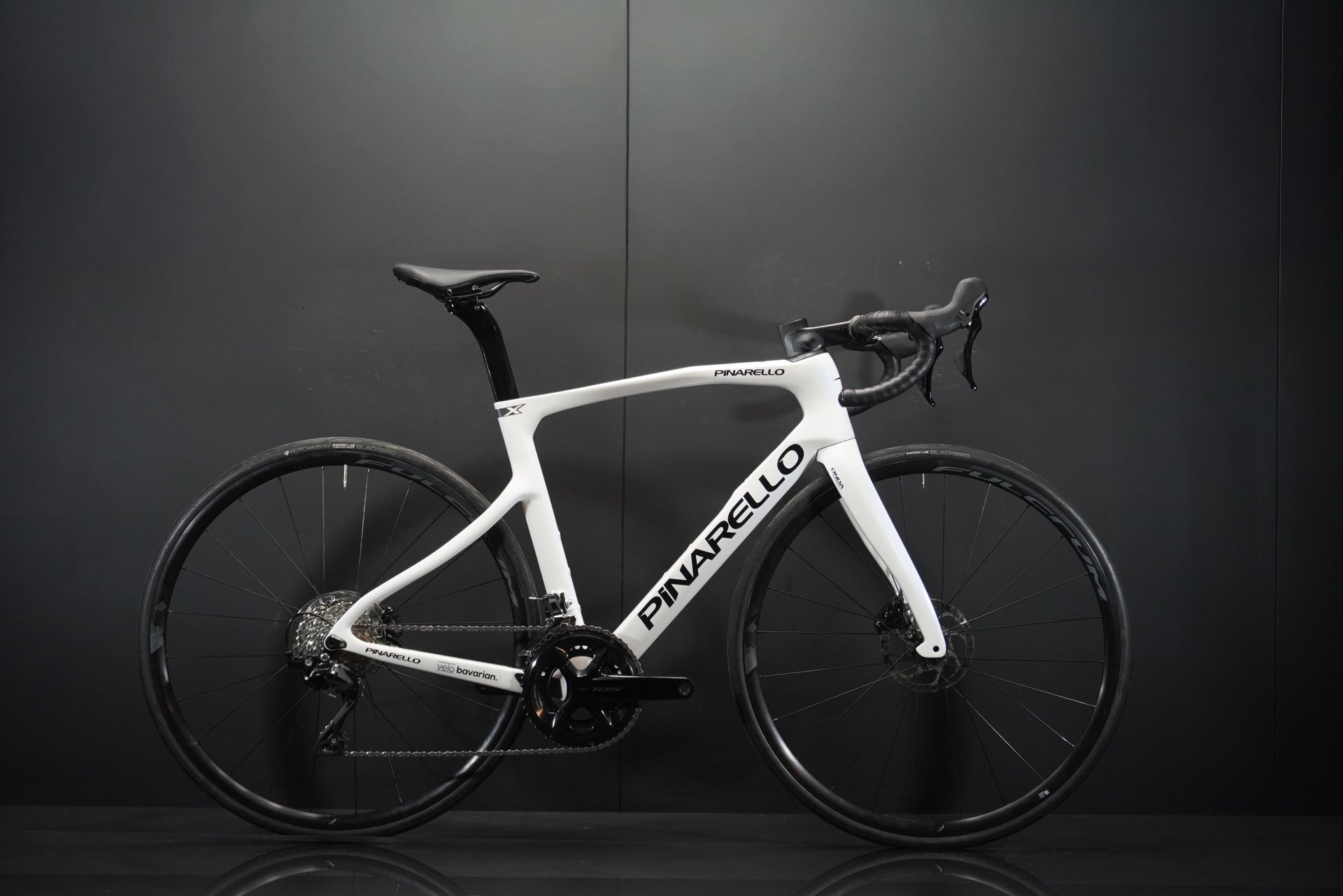 Pinarello X1 105 Carbon Disc Road Bike 2024 - 515mm
