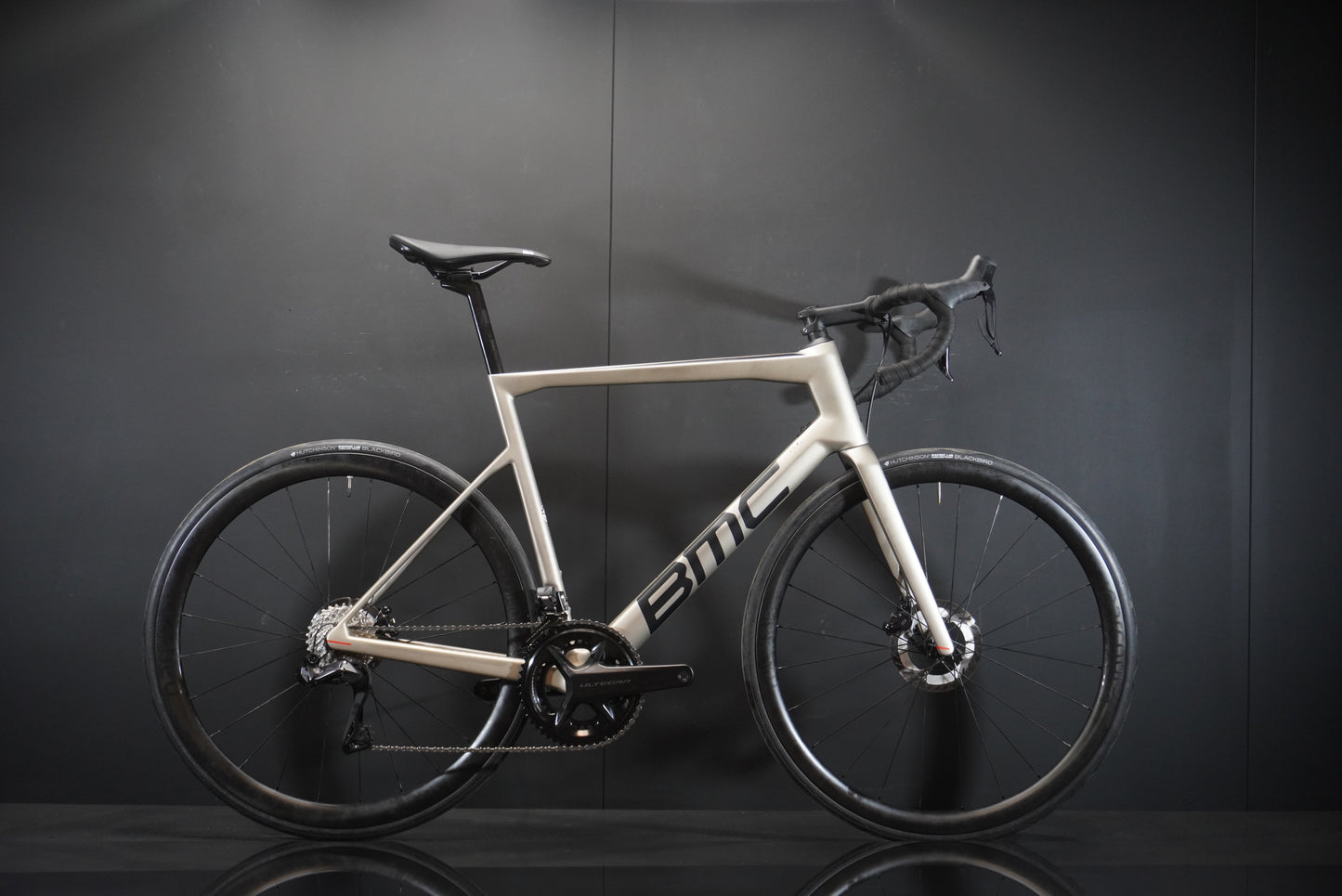 BMC Teammachine SLR TWO Di2 & P/M Carbon Disc Road Bike 2021 - 58cm - Upgraded