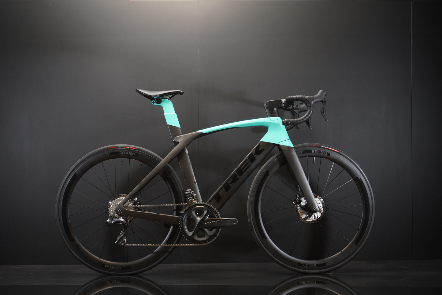 Trek Madone SLR 6 Women's Ultegra Di2 Carbon Disc Road Bike 2019 - 54 cm