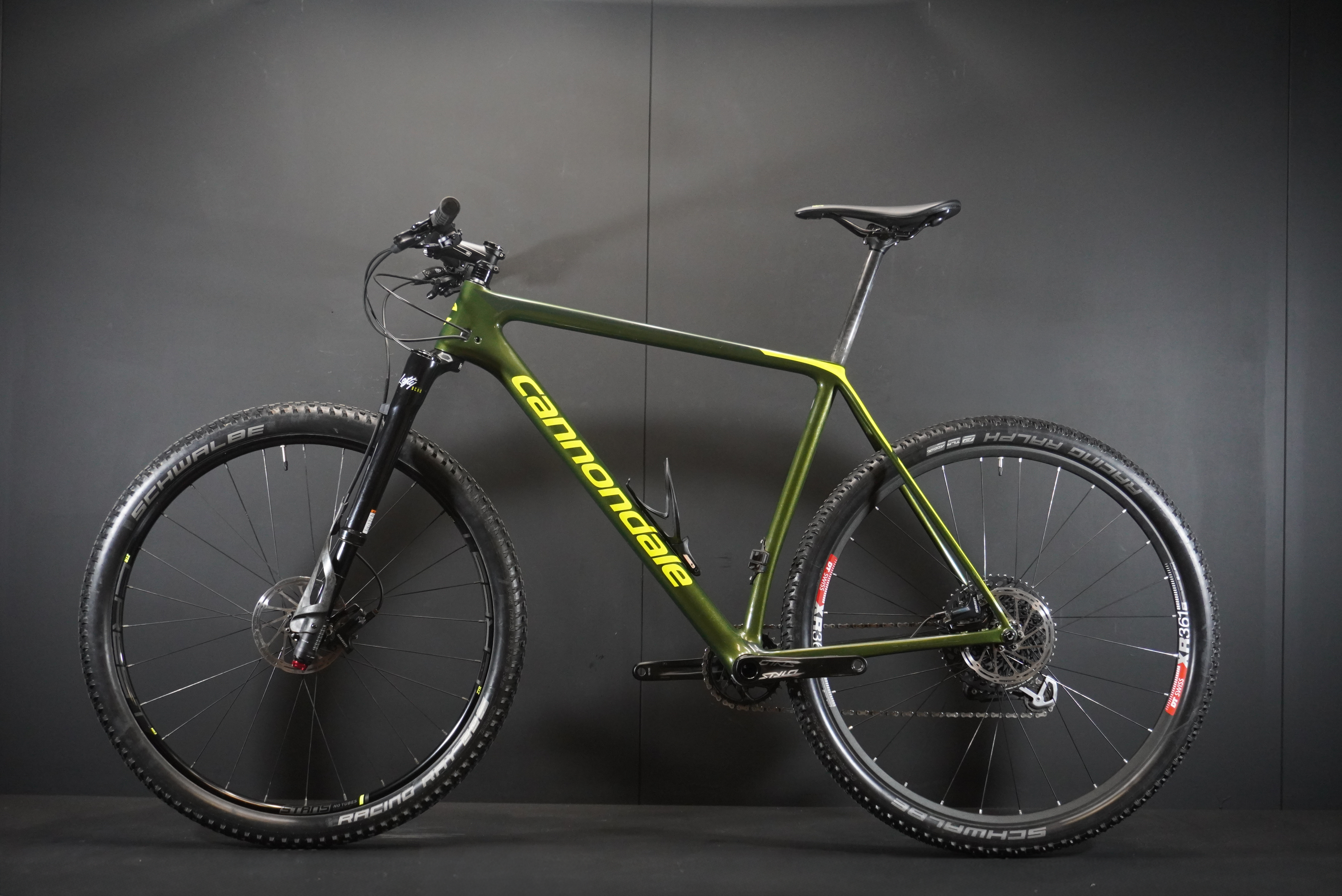 VTT Semi-Rigide Cannondale F-Si Carbon 4 Sram NX / SX Eagle 12v 29 Bleu Alpine Orange VTT Semi-Rigide Cannondale F-Si Carbon 4 Sram NX / SX Eagle 12v 29 Bleu Alpine Orange