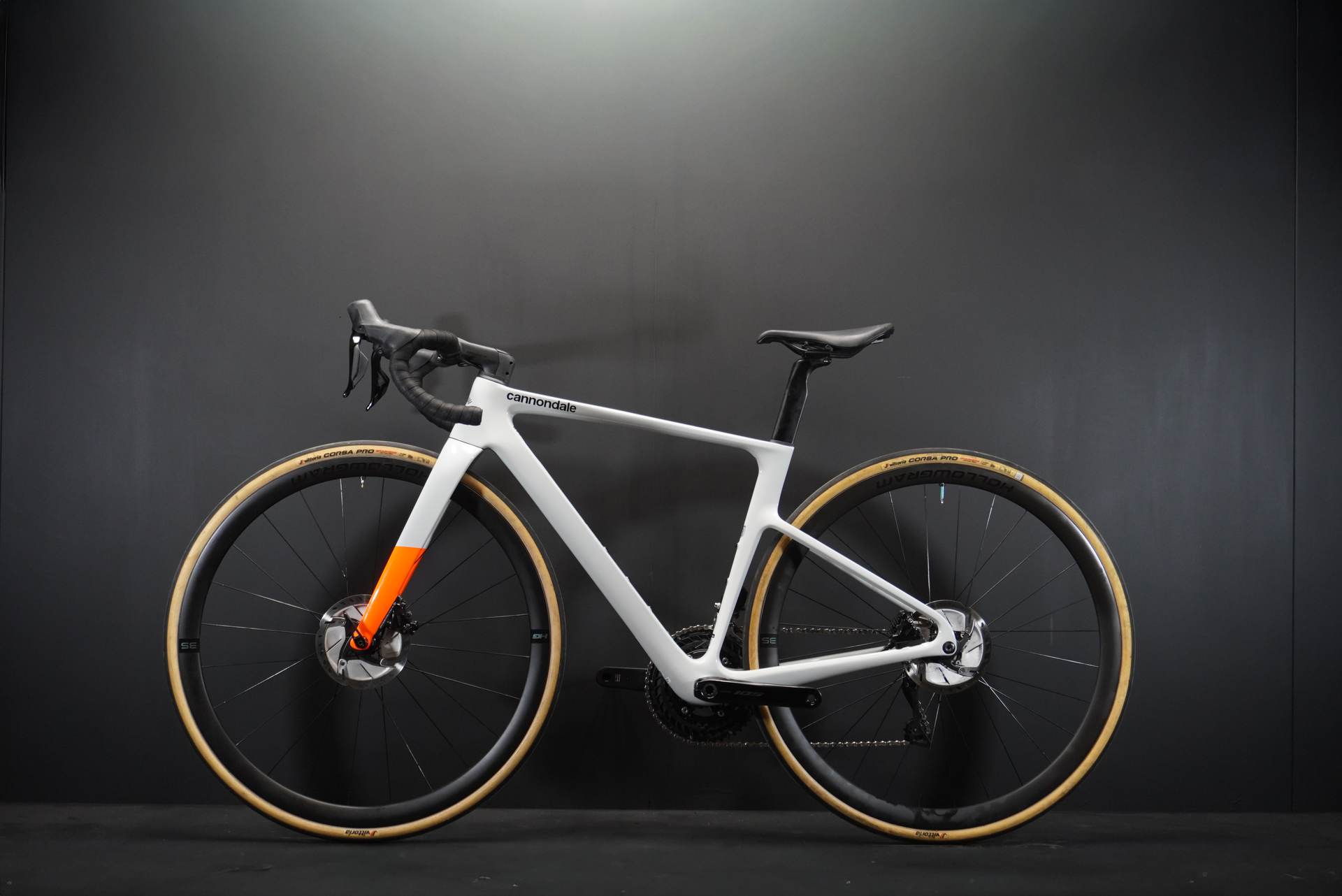 Cannondale SuperSix Evo 3 Di2 Carbon Disc Road Bike 2024 - 48cm (Upgraded)