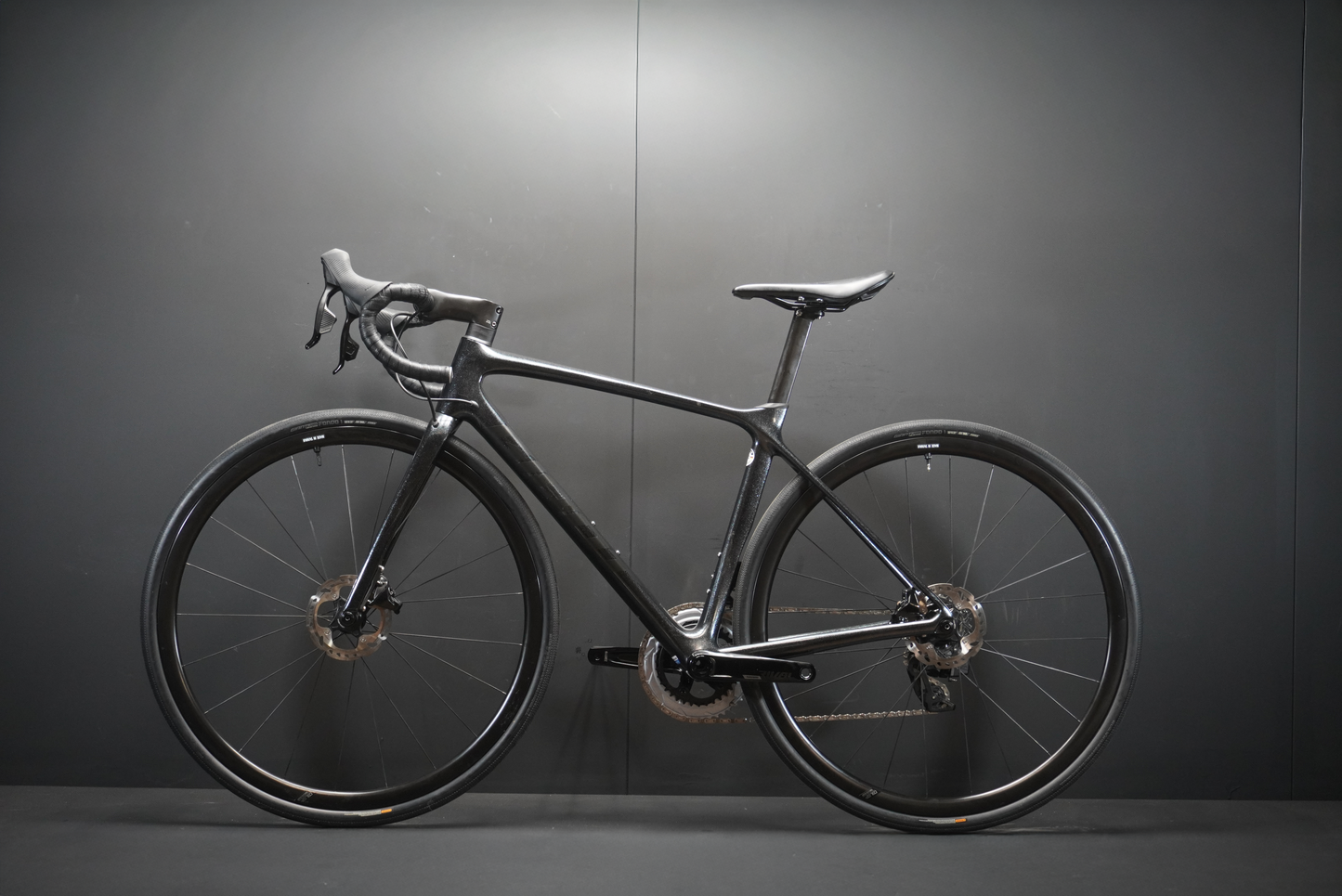 Giant TCR Advanced Pro 1 Rival AXS Carbon Disc Road Bike 2023 - Small