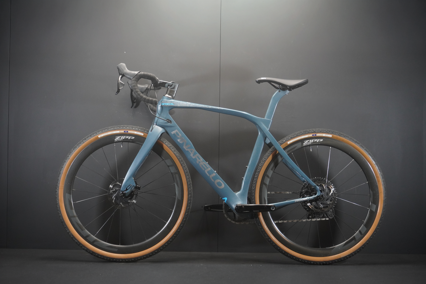 Pinarello Grevil AXS Zipp 303s Carbon Disc Gravel Bike 2020 - 56cm - Big Upgrades!